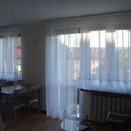 Apartament Ustrzyki ウストシキ・ドルネ エクステリア 写真