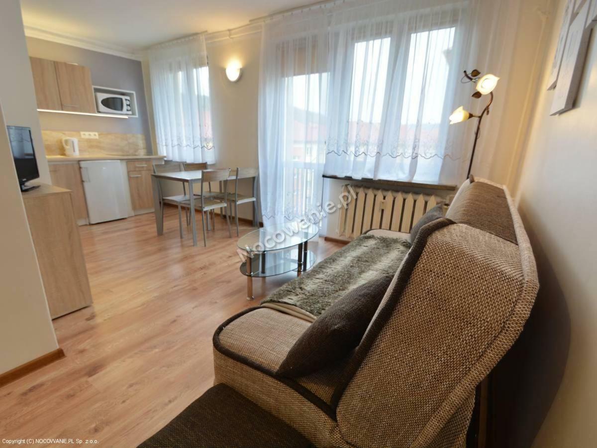 Apartament Ustrzyki ウストシキ・ドルネ エクステリア 写真
